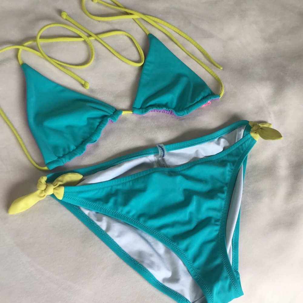 Victoria secret bikini- top size M bottom size LG